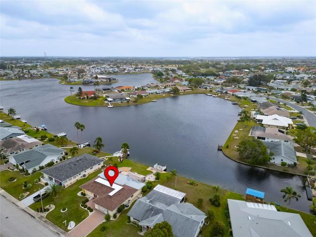 1710 NEW BEDFORD DRIVE, Sun City Center, FL 33573