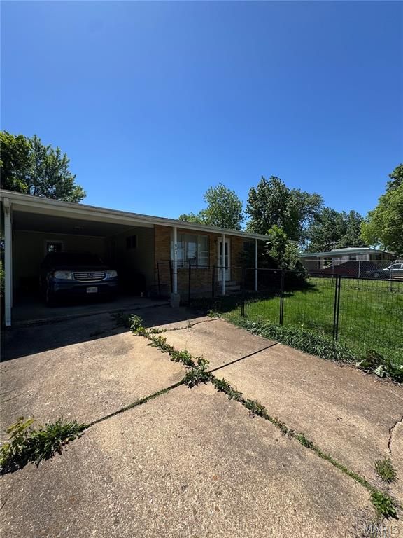 943 Judy Drive, Farmington, MO 63640