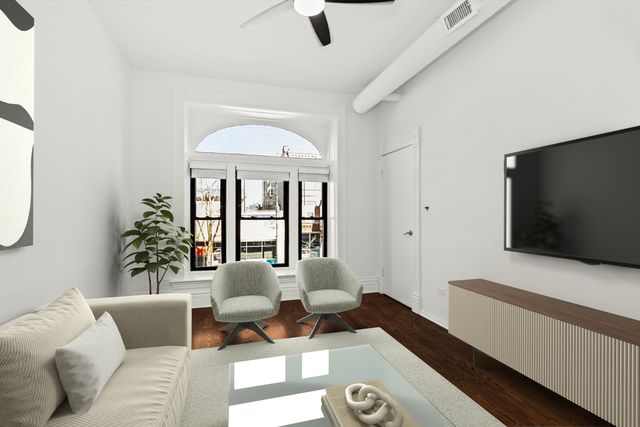 1919 W Chicago Avenue 3, Chicago, IL 60622