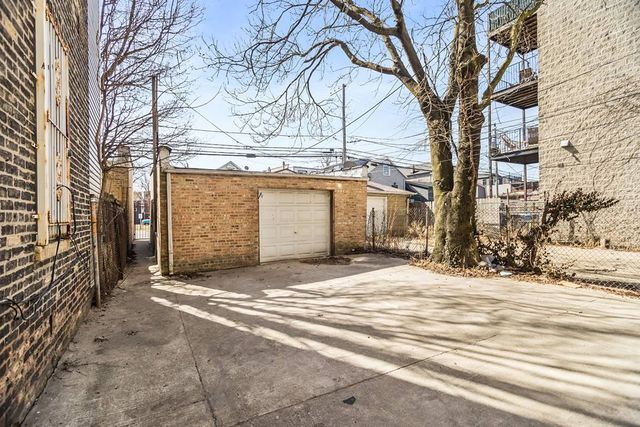 1919 W Chicago Avenue 3, Chicago, IL 60622