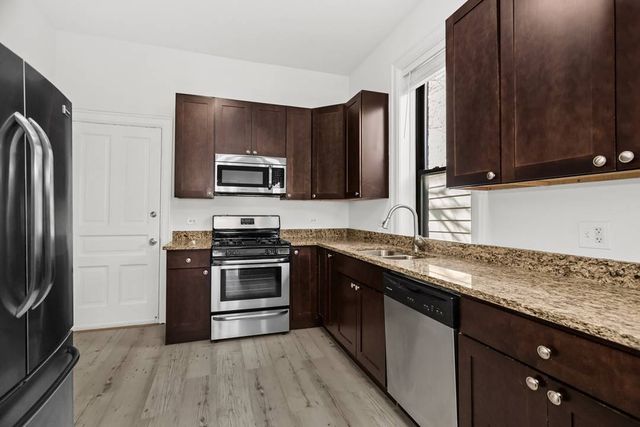 1919 W Chicago Avenue 3, Chicago, IL 60622