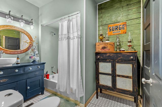 208 E Washington Street, Pierce City, MO 65723