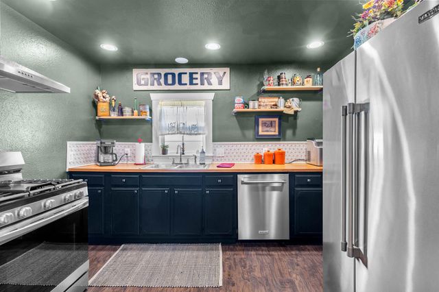 208 E Washington Street, Pierce City, MO 65723