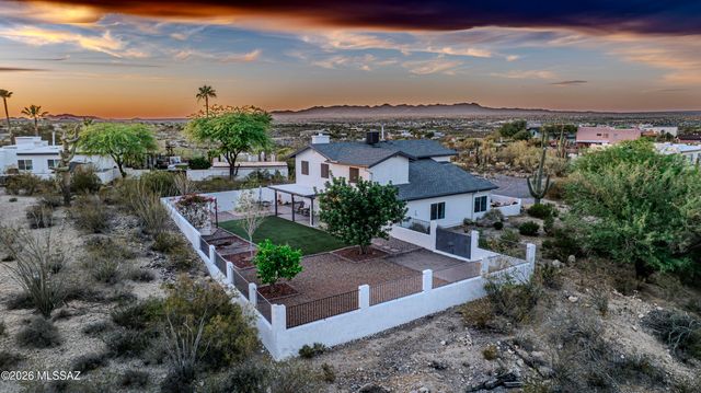 4641 N Paseo De Los Cerritos, Tucson, AZ 85745