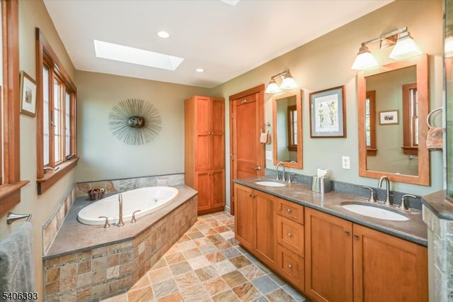 65 Plymouth Rd, Glen Rock Boro, NJ 07452