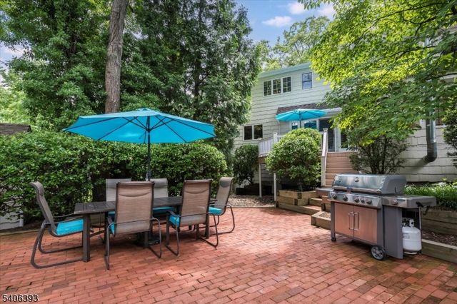 65 Plymouth Rd, Glen Rock Boro, NJ 07452