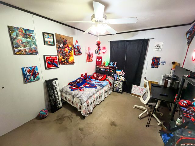 114 4th, Natalia, TX 78059