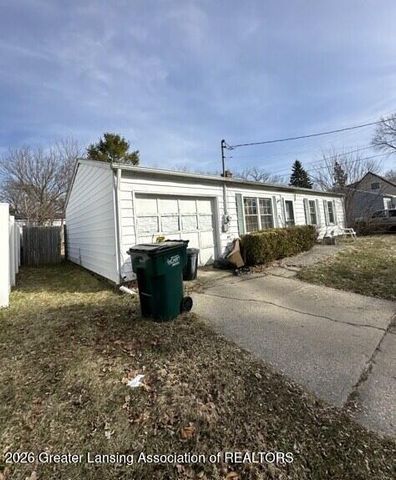 4731 Palmer Street, Lansing, MI 48910