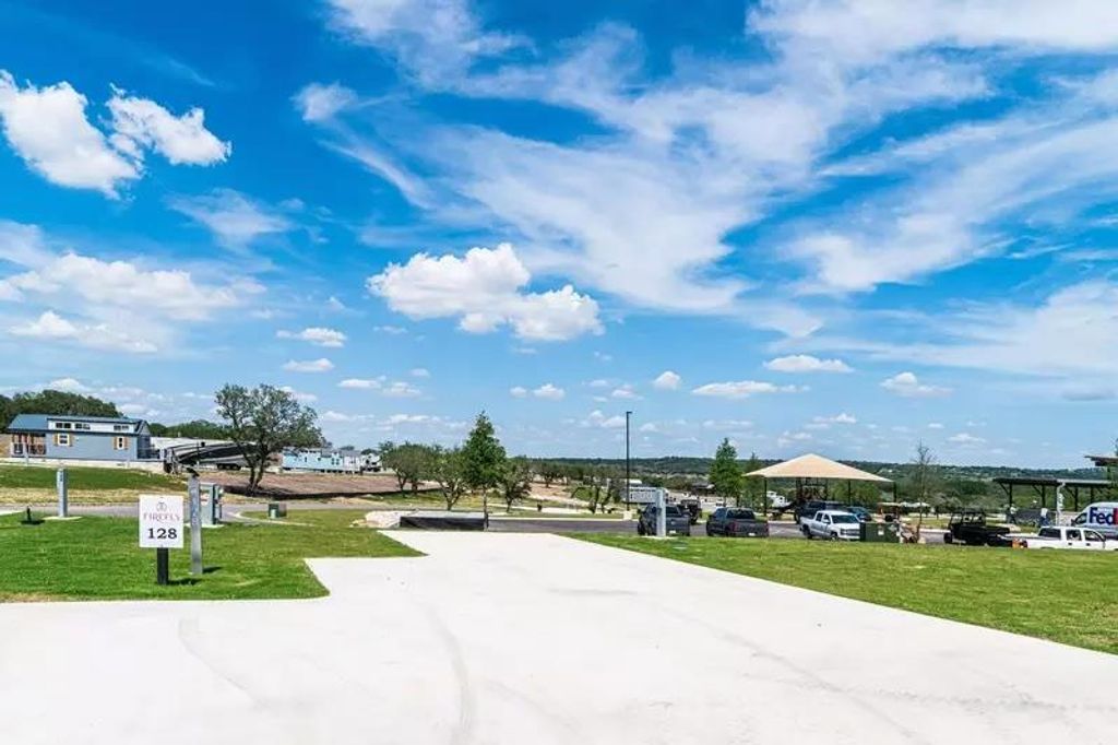 5386 Ranch Road 1376 RD 128, Fredericksburg, TX 78624