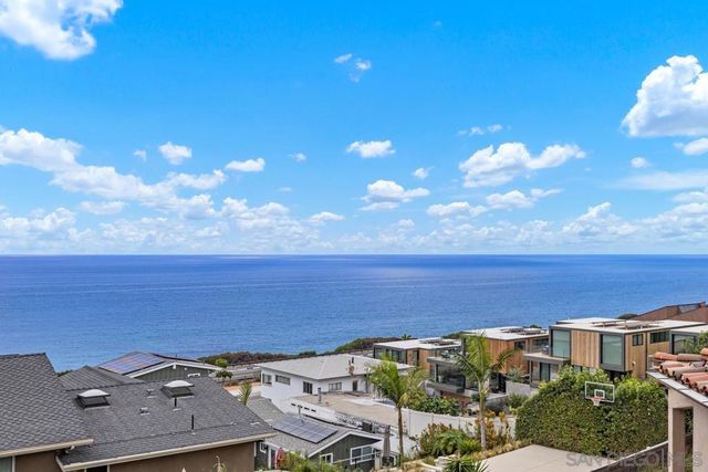 1554 Summit Avenue, Cardiff By The Sea, CA 92007