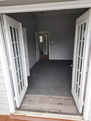 4732 S Orange Street 1, Bacliff, TX 77518