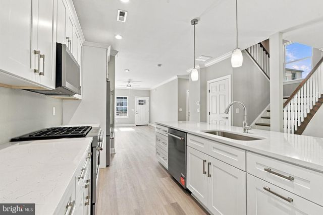 2074 NEW YORK AVE, Bensalem, PA 19020