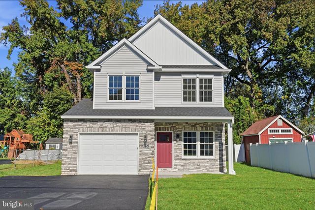 2074 NEW YORK AVE, Bensalem, PA 19020