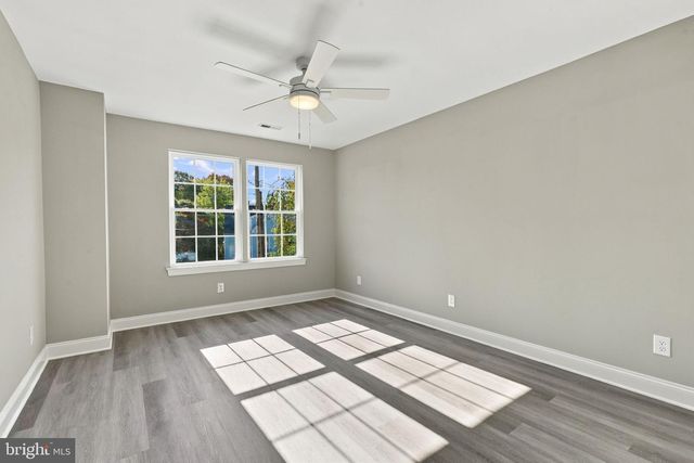 2074 NEW YORK AVE, Bensalem, PA 19020
