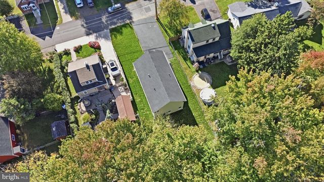 2074 NEW YORK AVE, Bensalem, PA 19020