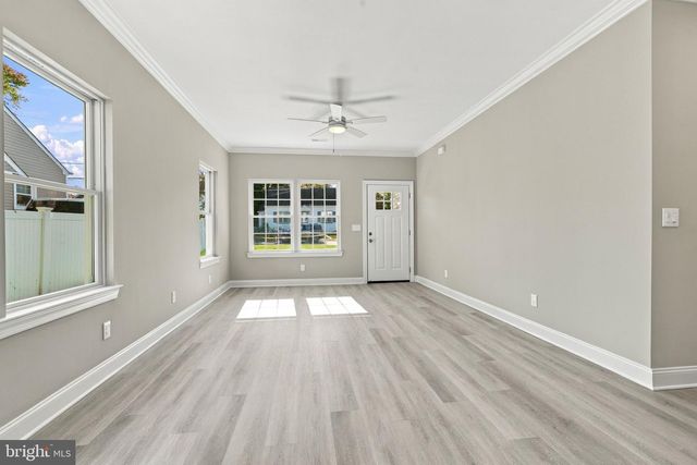 2074 NEW YORK AVE, Bensalem, PA 19020