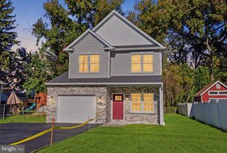 2074 NEW YORK AVE, Bensalem, PA 19020