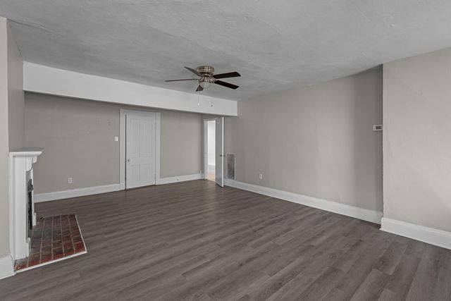221 S Highland Street, Winchester, KY 40391