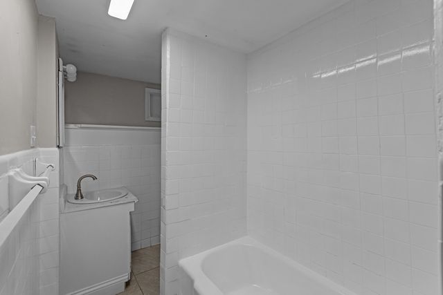 221 S Highland Street, Winchester, KY 40391