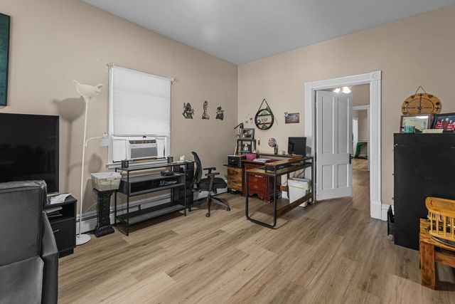221 S Highland Street, Winchester, KY 40391