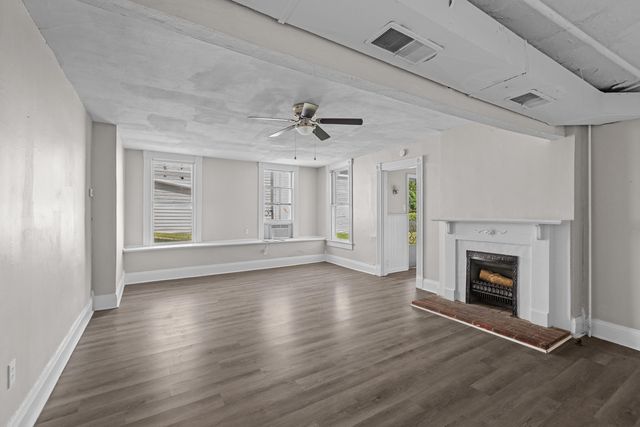 221 S Highland Street, Winchester, KY 40391