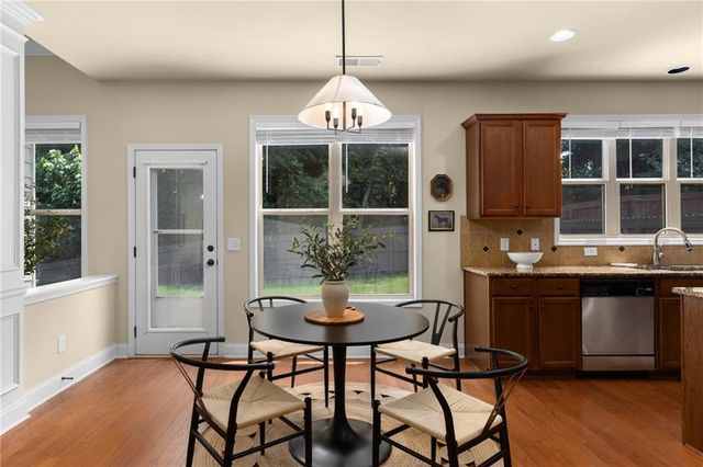 1075 Crescent Ridge Drive, Buford, GA 30518