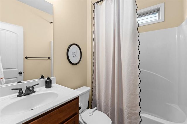 1075 Crescent Ridge Drive, Buford, GA 30518