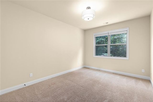 1075 Crescent Ridge Drive, Buford, GA 30518