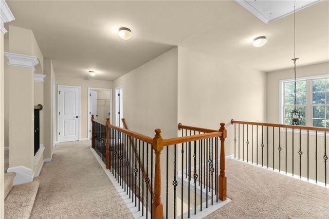 1075 Crescent Ridge Drive, Buford, GA 30518