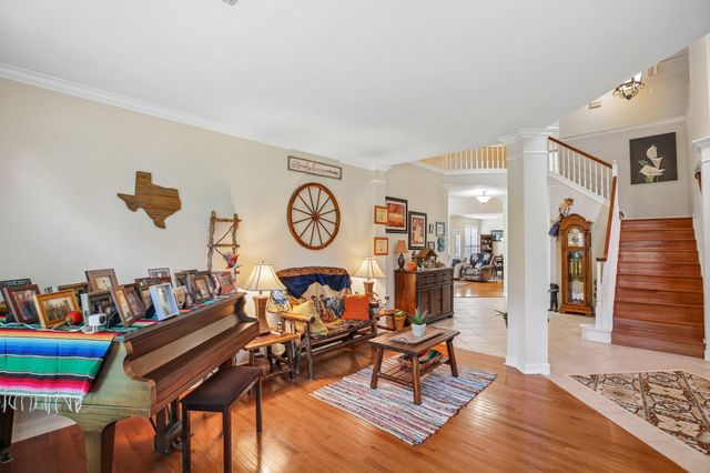 2908 Park Bend Drive, Friendswood, TX 77546