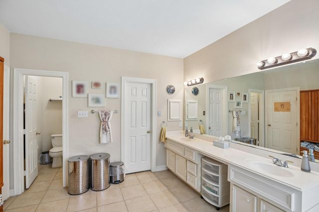 2908 Park Bend Drive, Friendswood, TX 77546