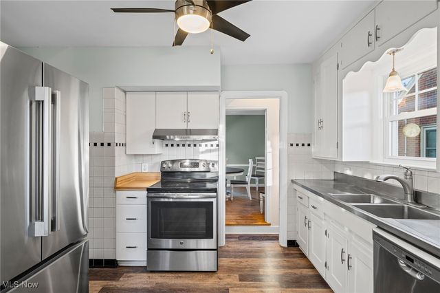 3235 Goldengate Avenue, Rocky River, OH 44116