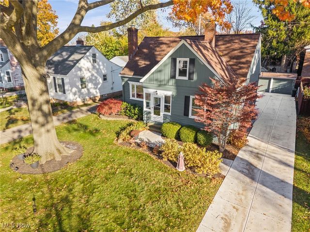 3235 Goldengate Avenue, Rocky River, OH 44116