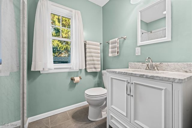 3235 Goldengate Avenue, Rocky River, OH 44116