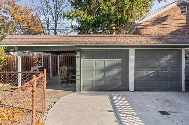 3235 Goldengate Avenue, Rocky River, OH 44116