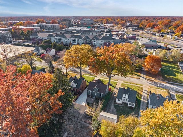 3235 Goldengate Avenue, Rocky River, OH 44116