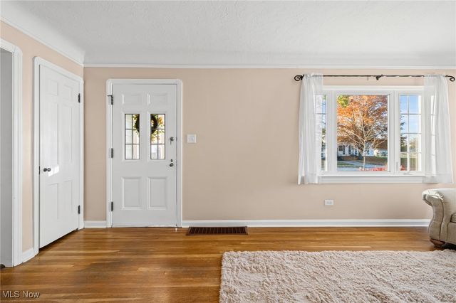 3235 Goldengate Avenue, Rocky River, OH 44116