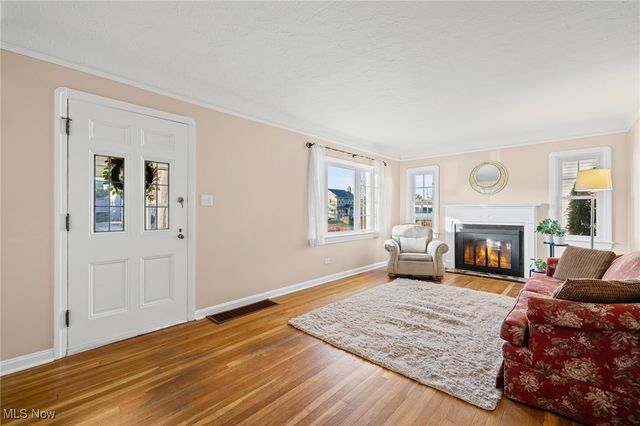 3235 Goldengate Avenue, Rocky River, OH 44116