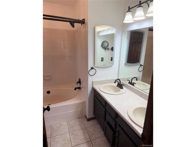 11443 W 67th Ave, Arvada, CO 80004