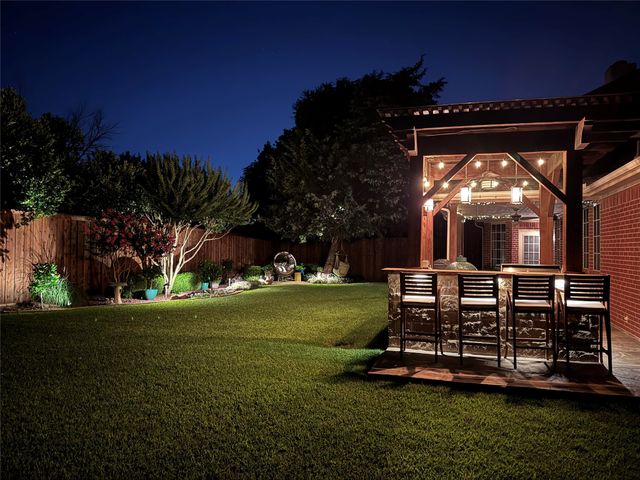 1018 Brook Arbor Drive, Mansfield, TX 76063
