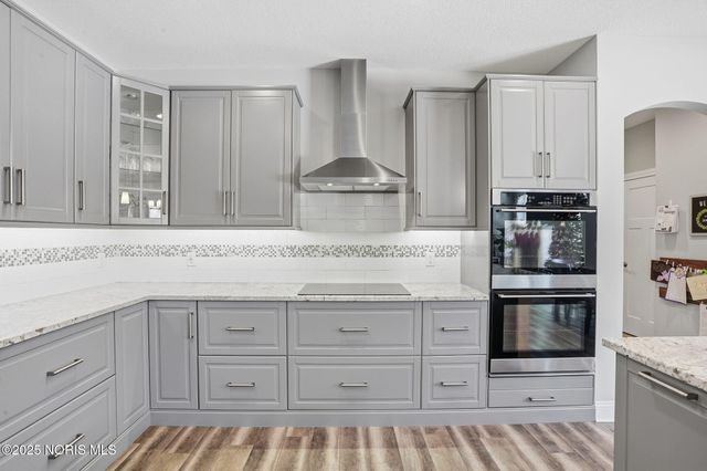 6330 N Texas Street, Whitehouse, OH 43571