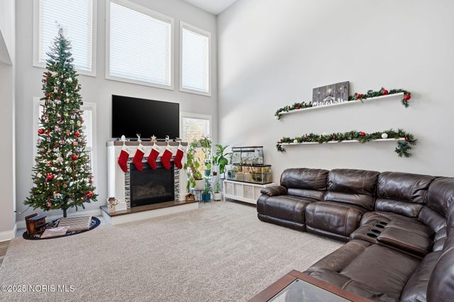 6330 N Texas Street, Whitehouse, OH 43571