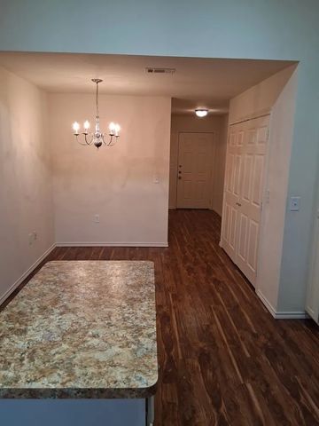 8105 Chesham Drive, Rowlett, TX 75088