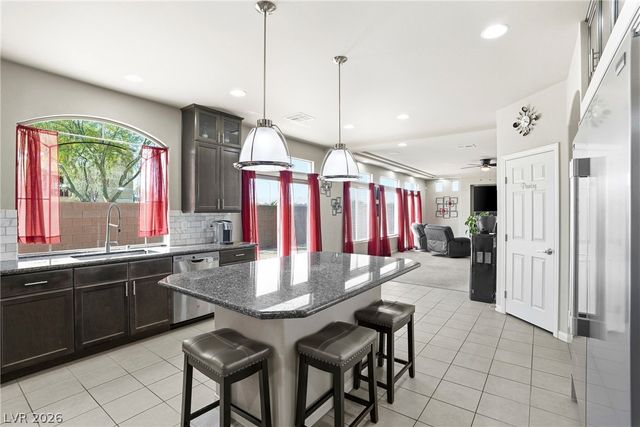 6089 Ancient Peaks Avenue, Las Vegas, NV 89141