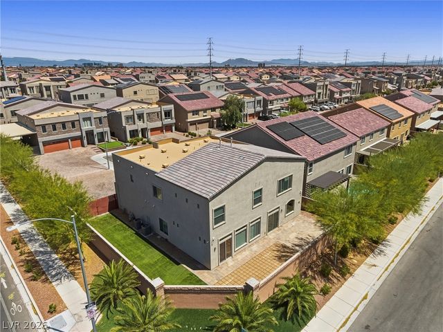 6089 Ancient Peaks Avenue, Las Vegas, NV 89141