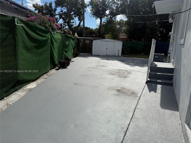 501 SW 69th Ave, Miami, FL 33144