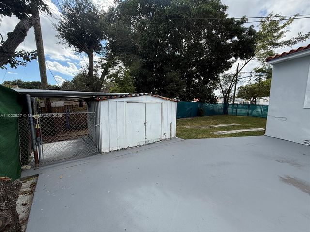 501 SW 69th Ave, Miami, FL 33144