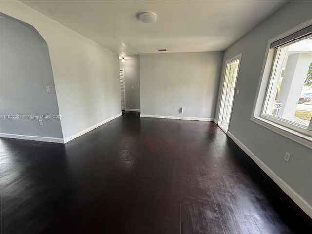 501 SW 69th Ave, Miami, FL 33144