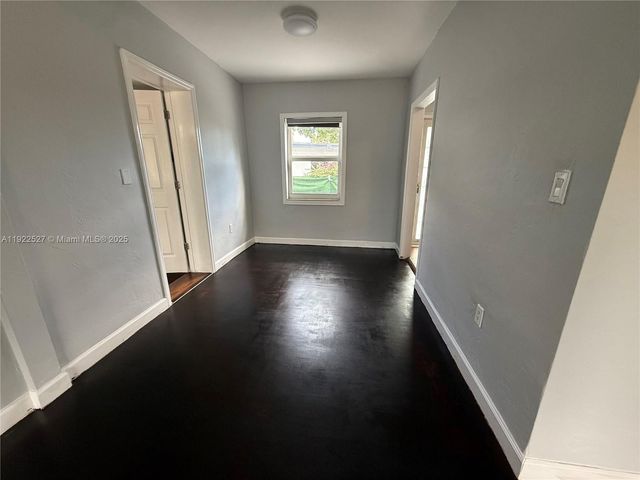 501 SW 69th Ave, Miami, FL 33144