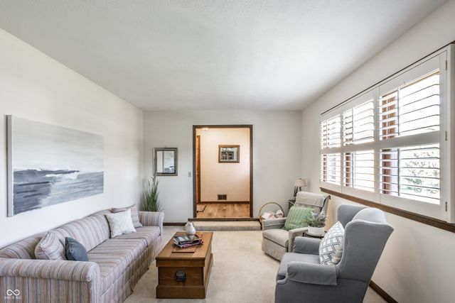 9725 Mallery Drive, Noblesville, IN 46060